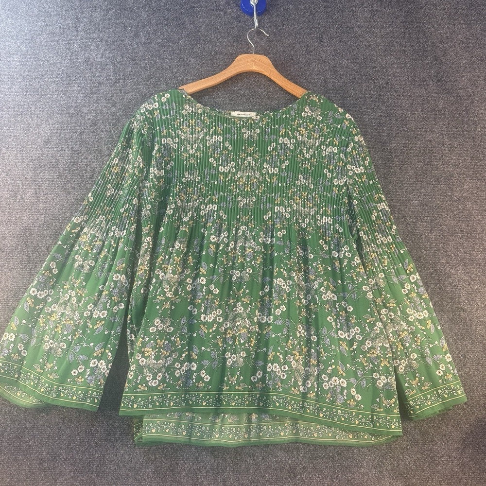 Max Studio Blouse Medium Floral Pleated Babydoll Cottage Flare Bell Sleeve Boho